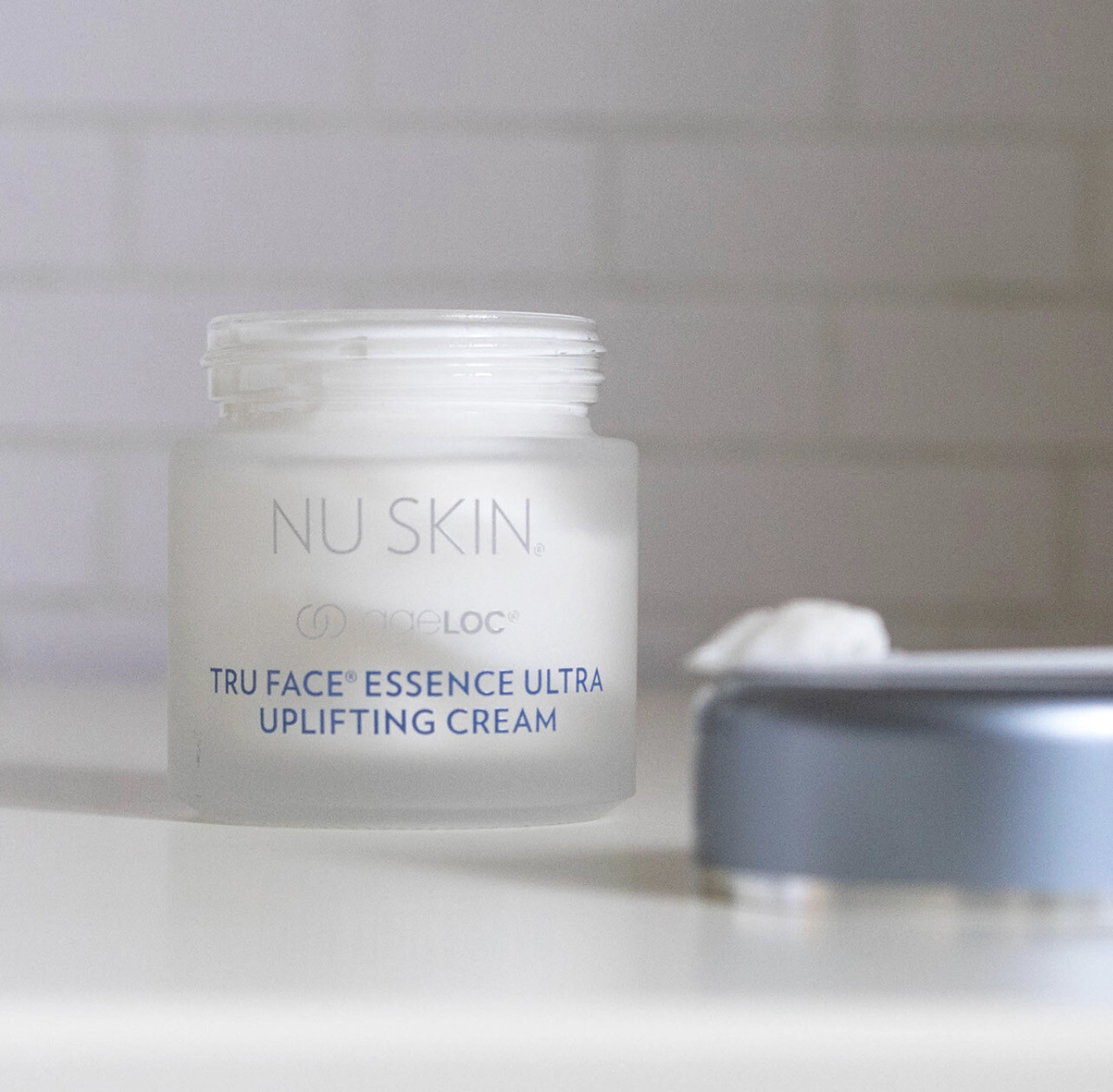 Tru Face Uplifting Cream