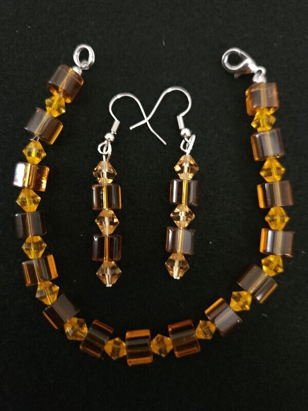 Vintage Amber Glass B&E Set