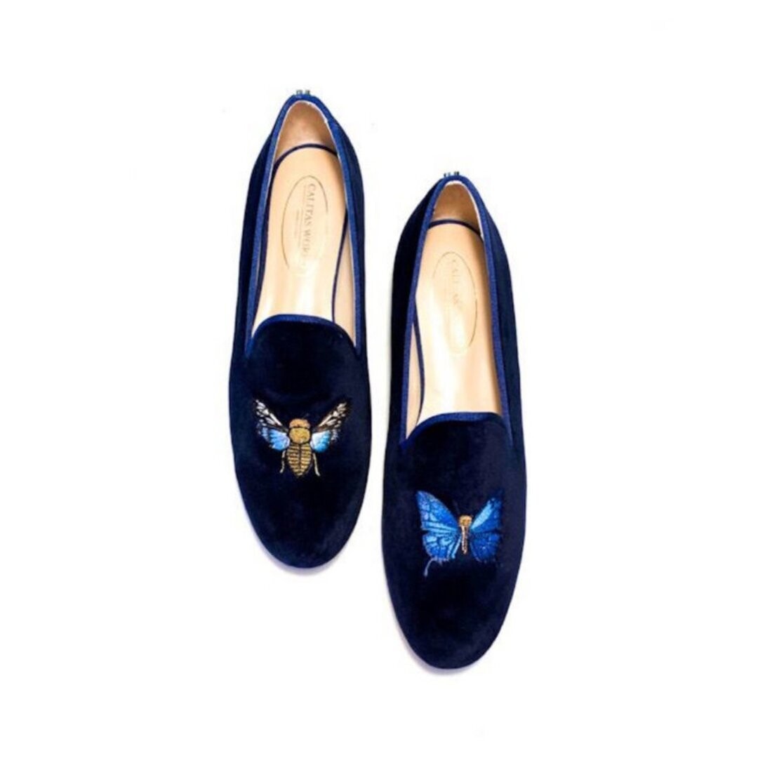 LOAFERS TERCIOPELO AZUL MARINO 9CO R22, MARIPOSA Y ABEJORRO