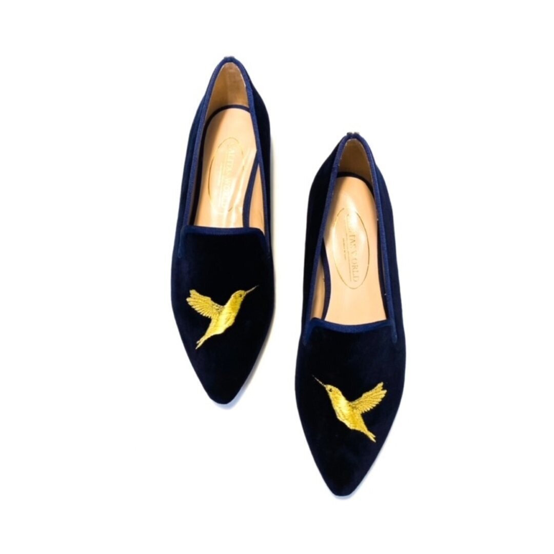 ​POINTY NAVY BLUE 9CO VELVET R22, WITH GOLDEN HUMMINGBIRD