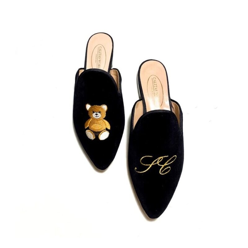 MULES TERCIOPELO NEGRO, TEDDY BEAR AND INITIALS