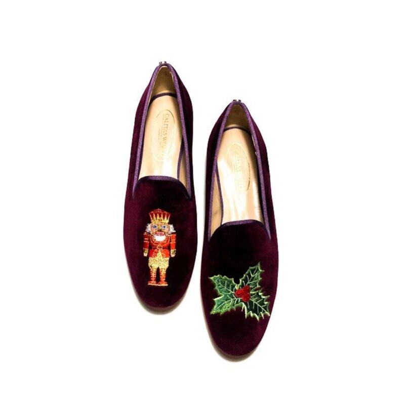 LOAFERS CHRISTMAS EDITION, TERCIOPELO VINO 110TX R53, NUTCRACKER AND HOLLY