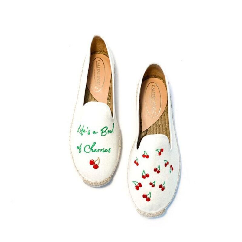 ESPADRILLES BEIGE P4ACO, LIFE’S A BOWL OF CHERRIES. (MINI CEREZA EN EL TALÓN)