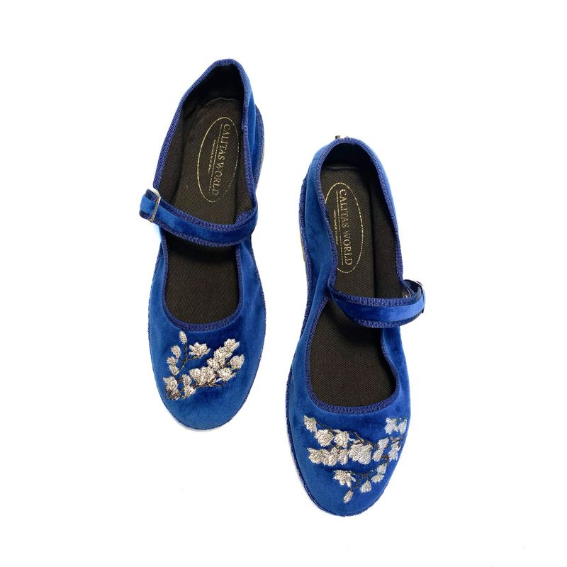 CALITAS FRIULITAS  MERCI, TERCIOPELO AZUL , WHITE BLOSSOM