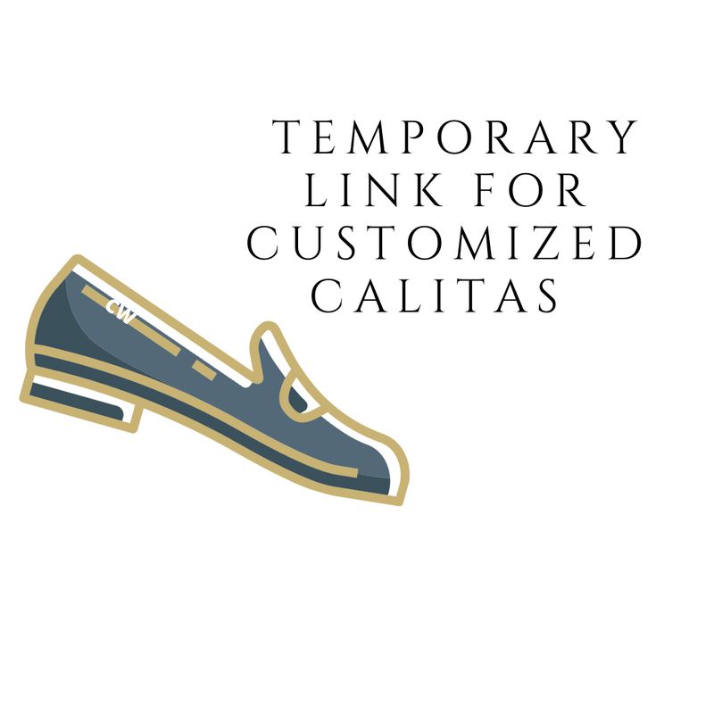 Loafers da uomo blu navy, Piede destro: Mr. (In argento) Piede sinistro: AA (In argento) Iniziali sul tallone destro: AA (In argento) NOTA: tutte le lettere corsive Loafers da uomo blu navy, Piede destro: Mr. (In argento) Piede sinistro: AA (In argento) Iniziali sul tallone destro: AA (In argento) NOTA: tutte le lettere corsive