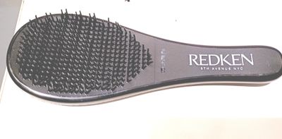 Redken SPAZZOLA SUPERBRUSH  nera in plastica