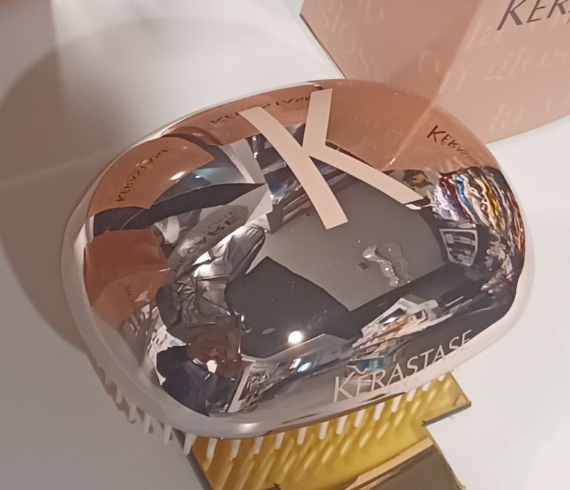 Kerastase spazzola districante