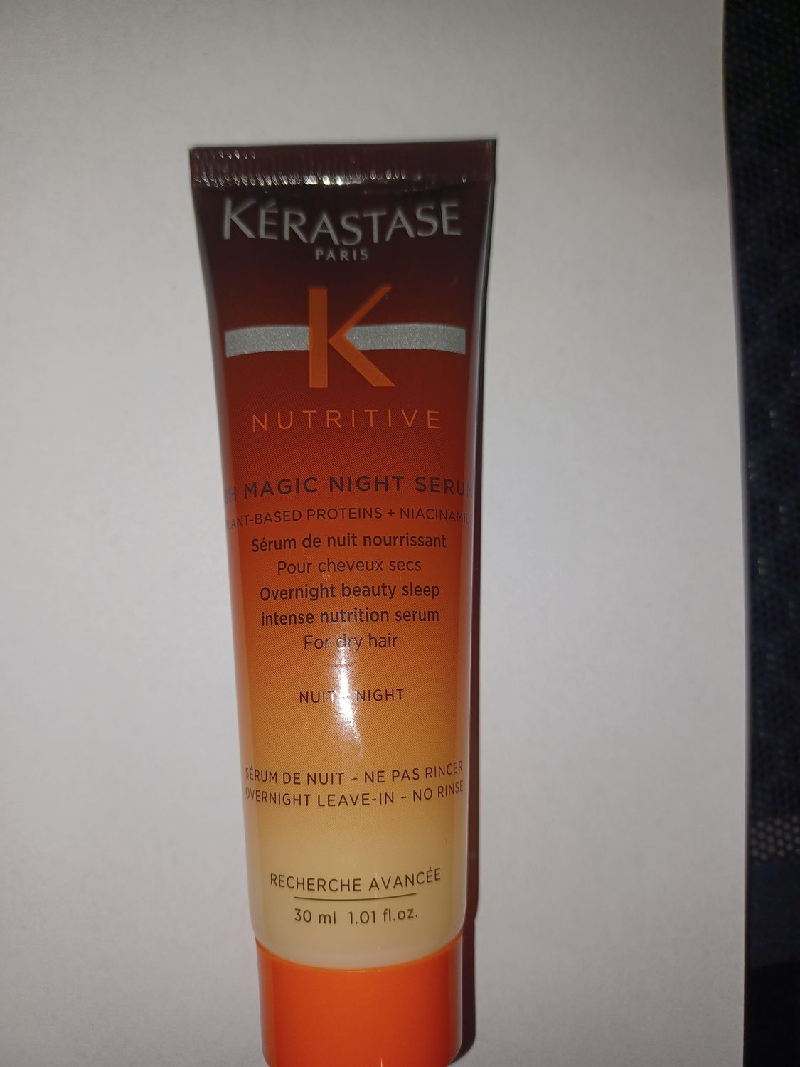 Kerastase 8 h magic night serum 30 ml Kerastase 8 h magic night serum 30 ml
