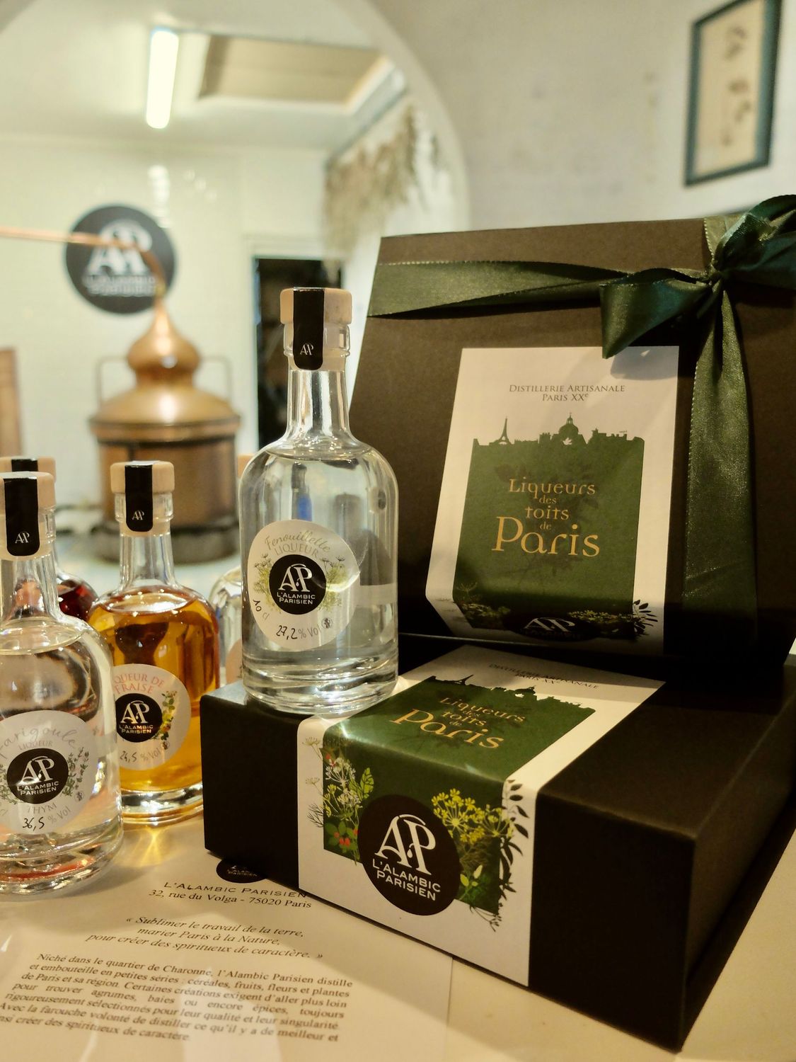 FRAISE - FLEUR DE CHARONNE - HERBE SACRÉE