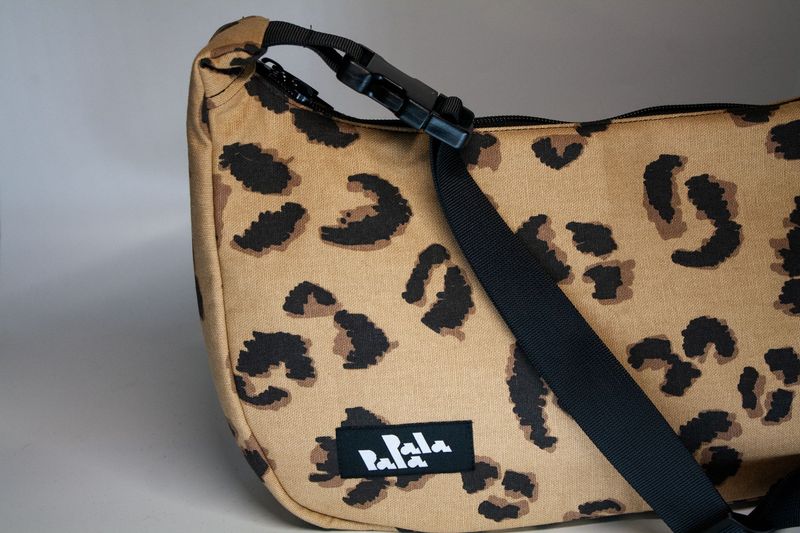 Crossbodybag Big "leo"