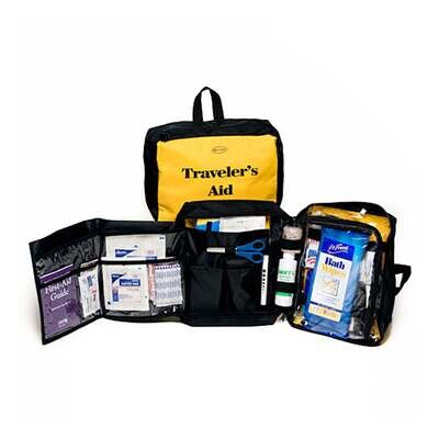 Kit de higiene personal y primeros auxilios para viajeros