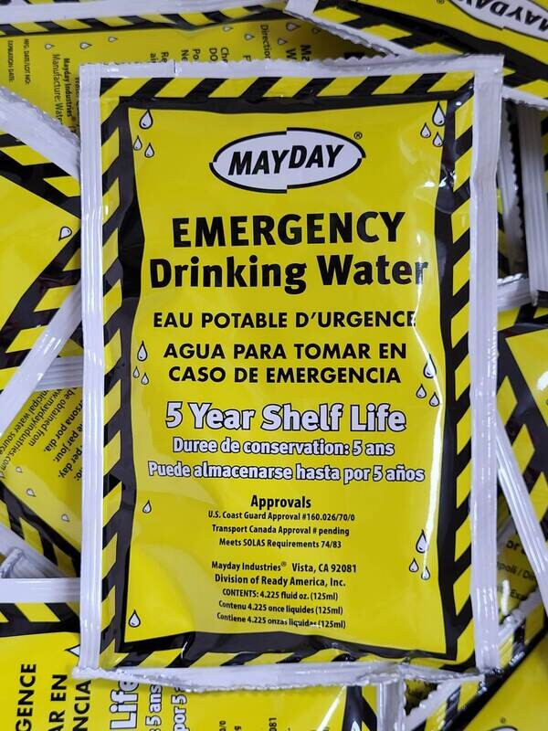 Agua de emergencia 4.225onzas