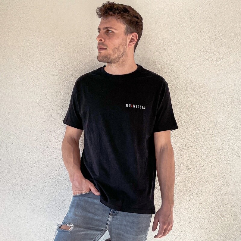 T-SHIRT schwarz // Männer T-SHIRT schwarz // Männer