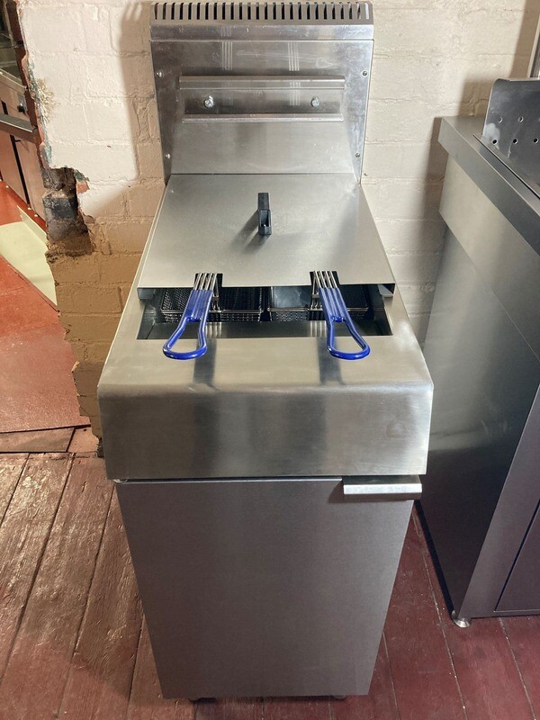ACE Natural Gas Single Tank Double Basket Fryer *BRAND NEW*