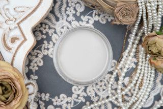 Dixie Belle French Linen CMP