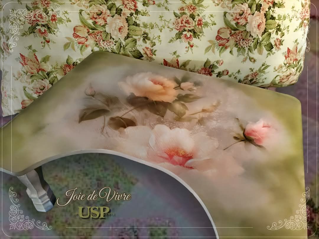 Joie de Vivre Lap Table