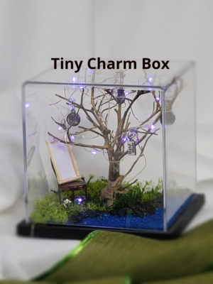 The Granules of Time Tiny Charm Box©