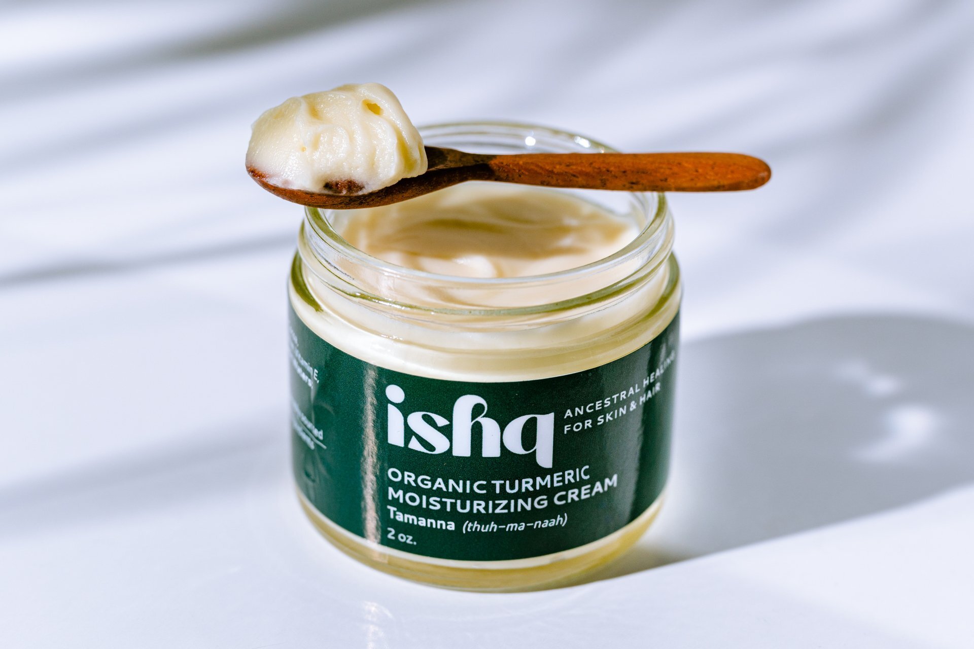 TAMANAA ORGANIC TURMERIC MOISTURIZING CREAM