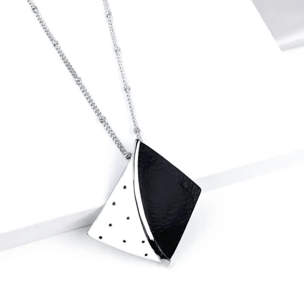 Collana Rhombus Pois