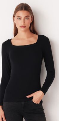 Maglia scollo quadrato
