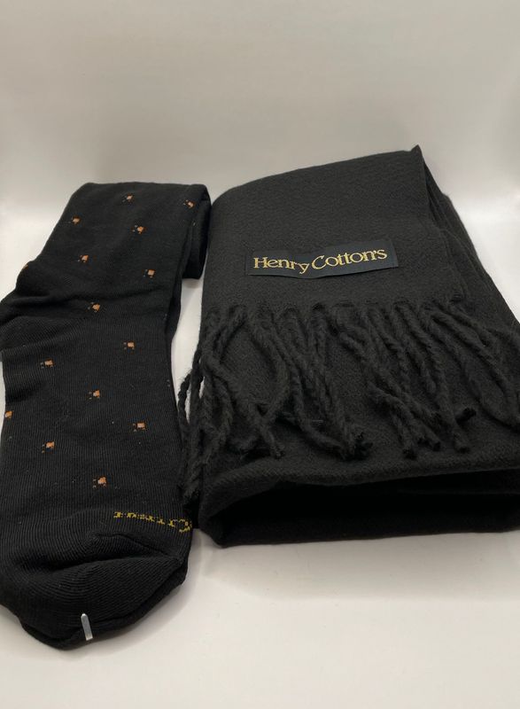 Cofanetto calze + sciarpa