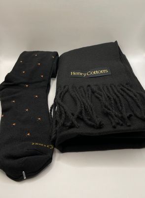 Cofanetto calze + sciarpa Cofanetto calze + sciarpa