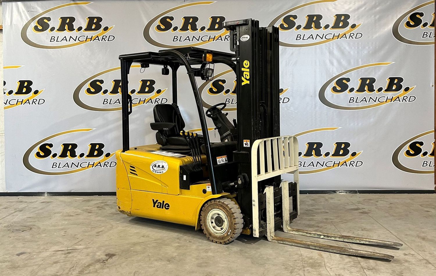 YALE - ERP 16 UXT