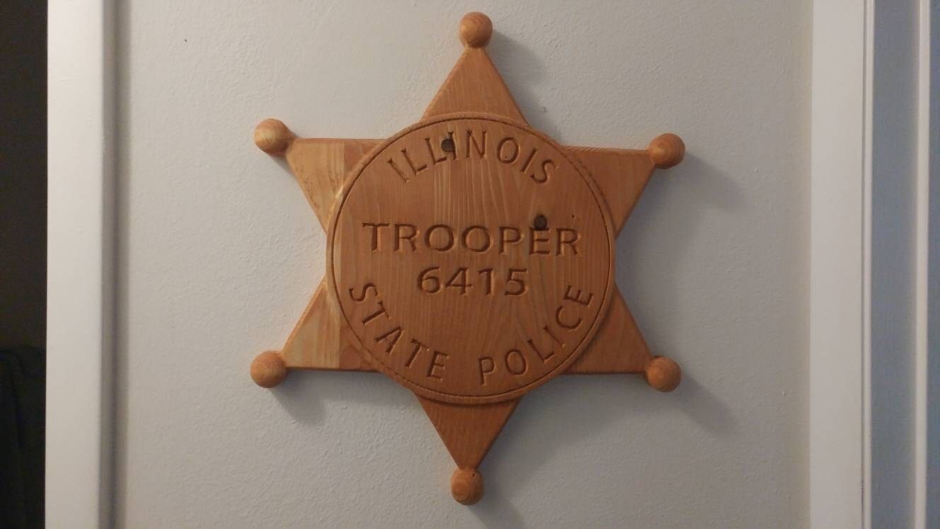 3D V CARVED - Personalized Illinois State Trooper Police Badge V Carved Wood Sign