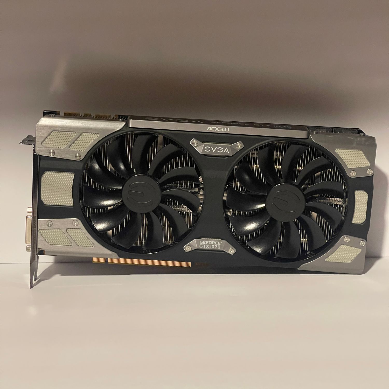 EVGA GeForce GTX 1070 SC GAMING