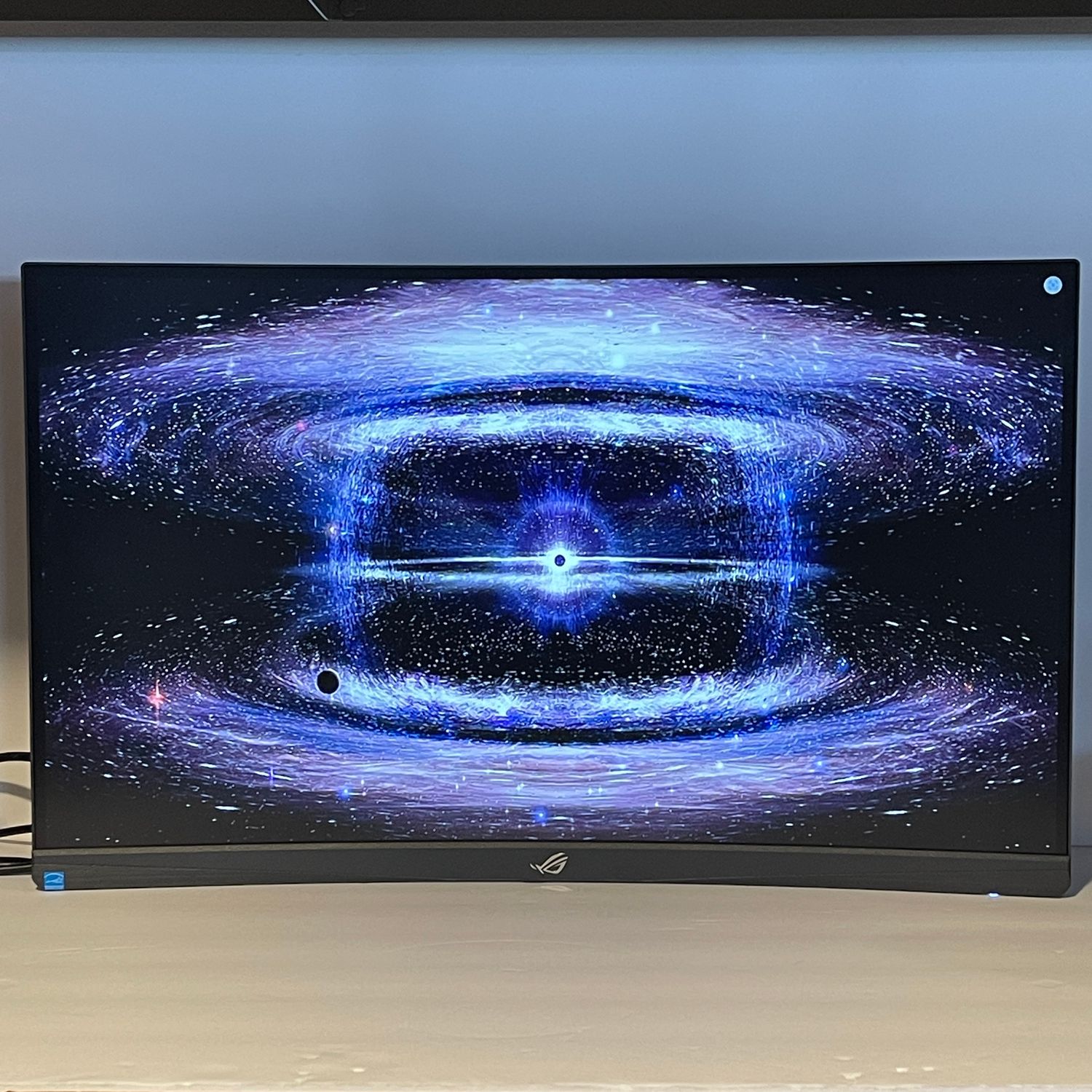 ASUS XG27WCS ROG Strix 2k 180Hz Gaming Monitor
