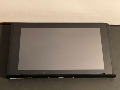 Nintendo Switch 32GB HAC-001(-01) V2 Console