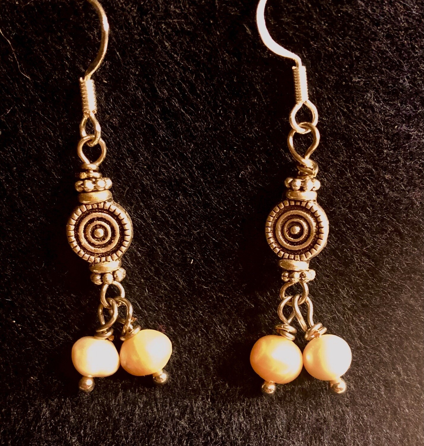 Earrings - Swirl the Pearls