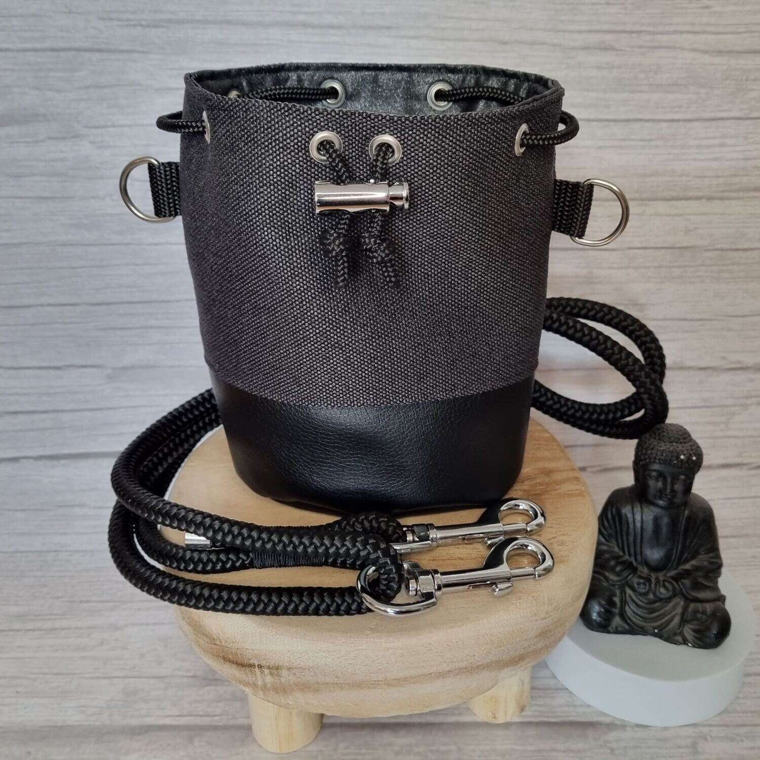 Leckerlibeutel anthrazit-schwarz