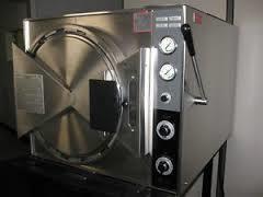 Pelton Crane Magna-Clave Manual Autoclave