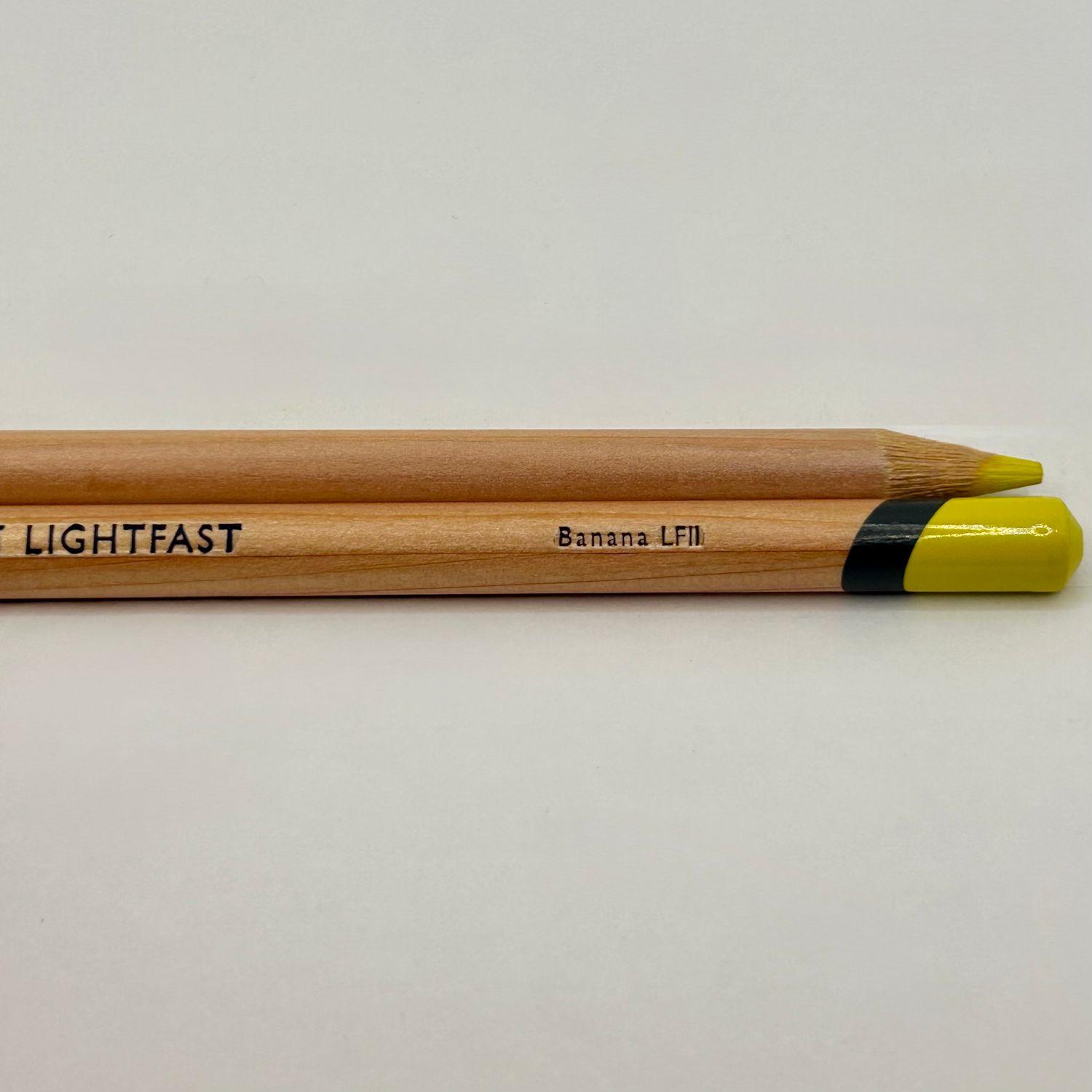 Derwent Lightfast, COLOUR: Banana LF2