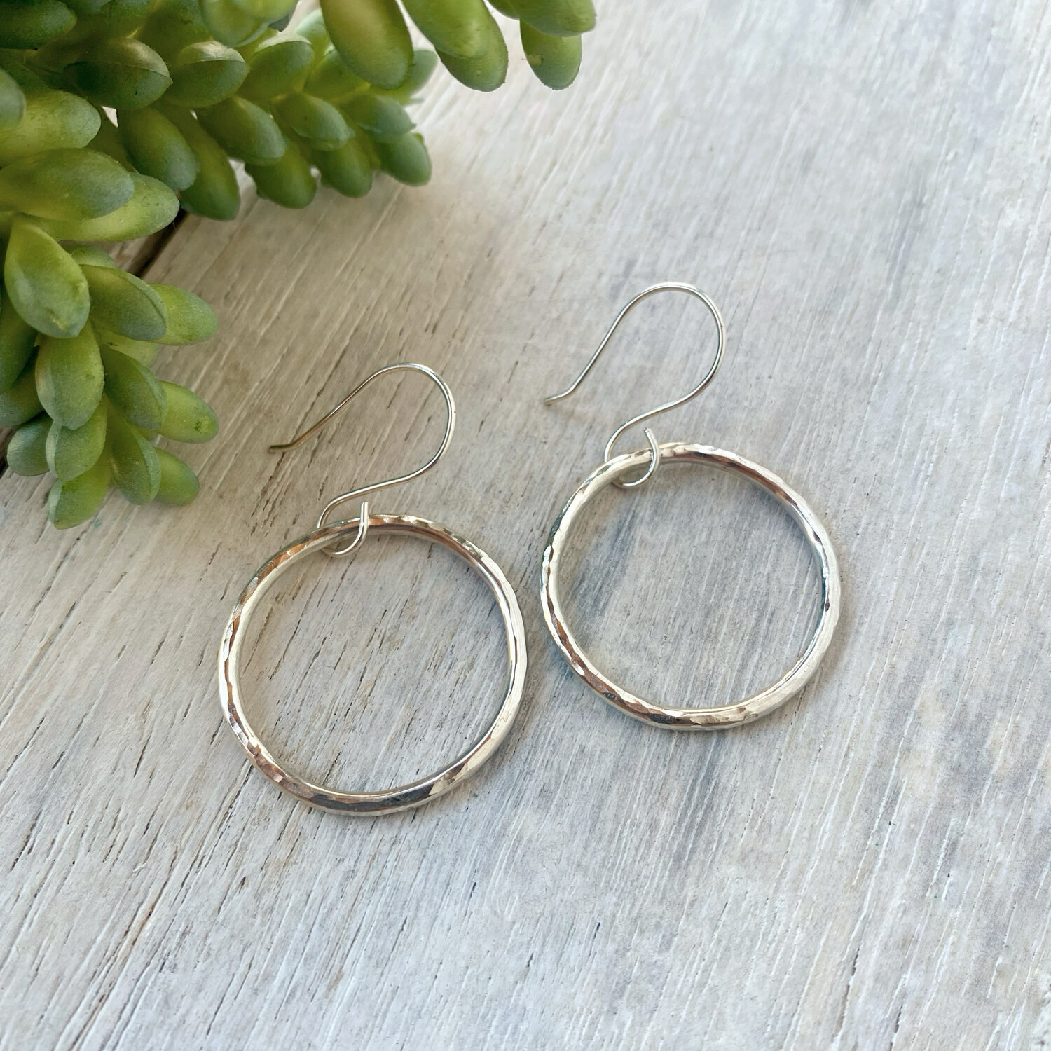 Sterling silver hoop earrings - Hammered - Small - 27mm