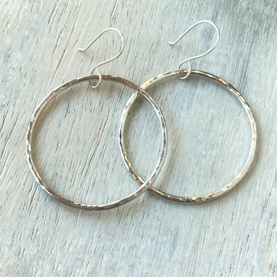 Sterling silver hoop earrings - Hammered - Medium - 43mm