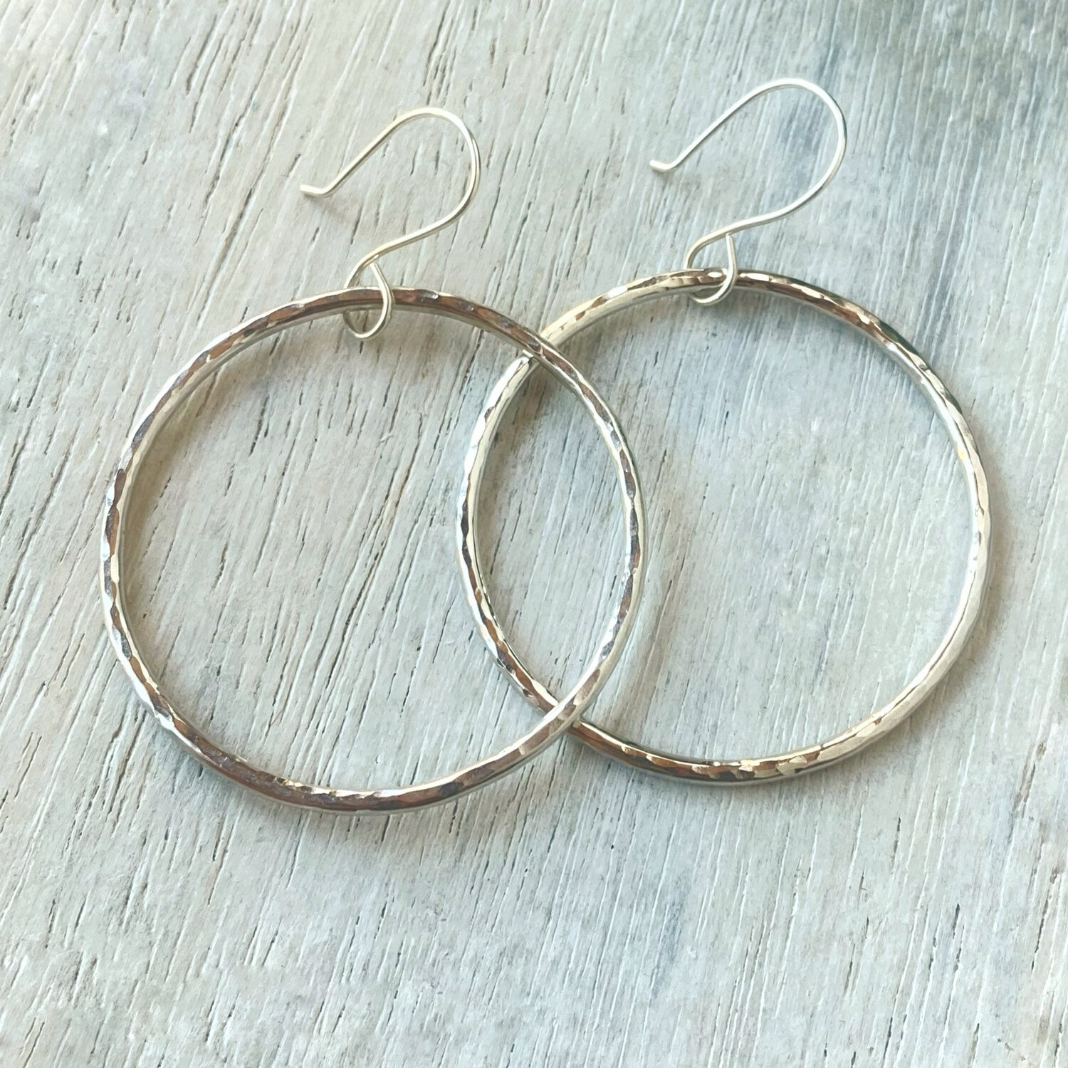 Sterling silver hoop earrings - Hammered - Medium - 43mm