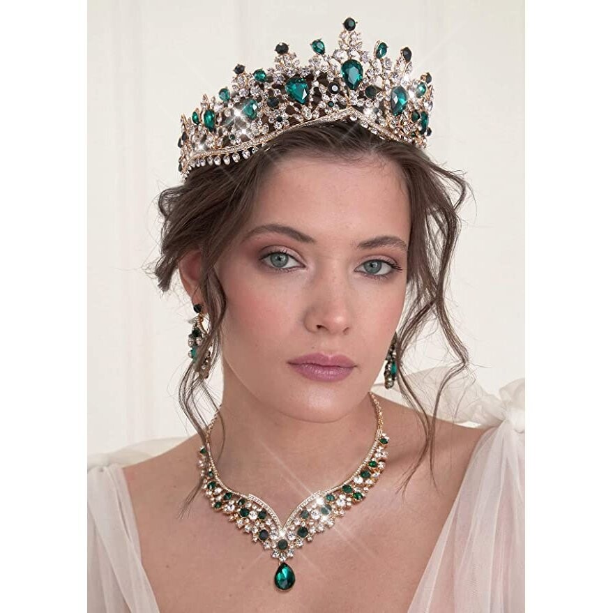 Swarovski Crystal Rhinestone Bling Tiara Set: Necklace &amp; Earrings