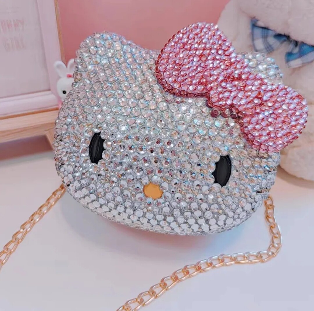 Swarovski Crystal Rhinestone Bling Hello Kitty Purse
