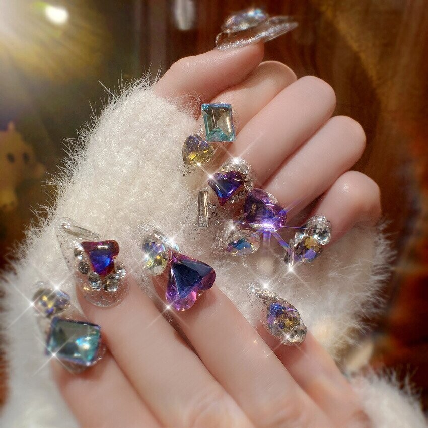Swarovski Crystal Rhinestone Bling Nail Tips: Colored Hearts