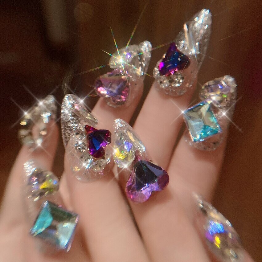 Swarovski Crystal Rhinestone Bling Nail Tips: Colored Hearts