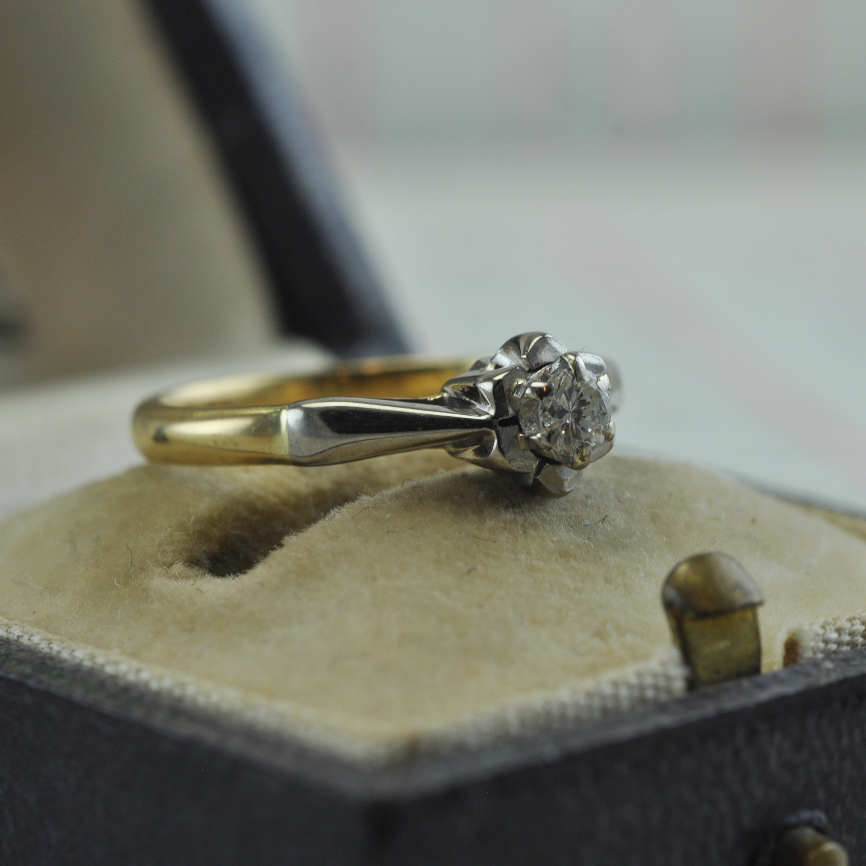 Gold Diamond Ring