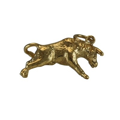 9ct Gold Bull