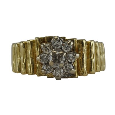 18ct Retro Diamond Cluster Ring
