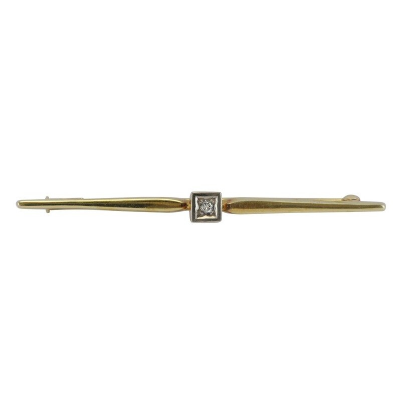 14ct Gold Solitaire Diamond Brooch