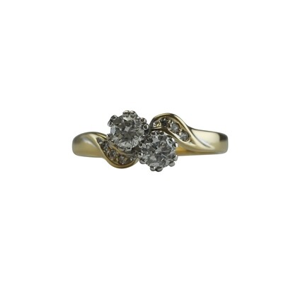 18ct Gold Crossover Diamond Ring