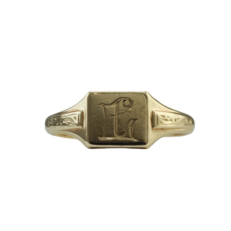 9ct Gold Signet Ring Engraved ‘L’ - SOLD