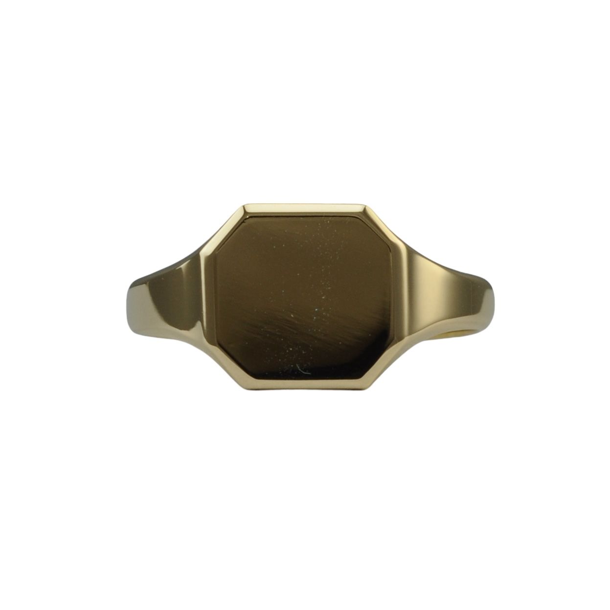 18ct Square Cut Signet Ring