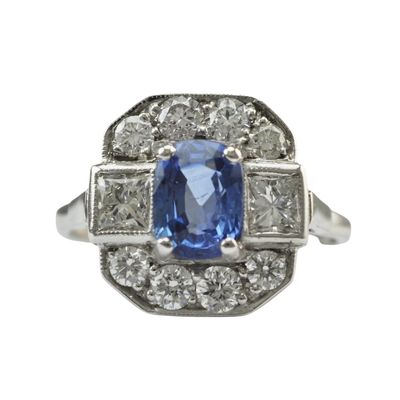 18ct Sapphire and Diamond Art Deco Cluster Ring